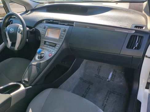 Used 2013 Toyota Prius Prime Plug-In Hybrid FWD image 6