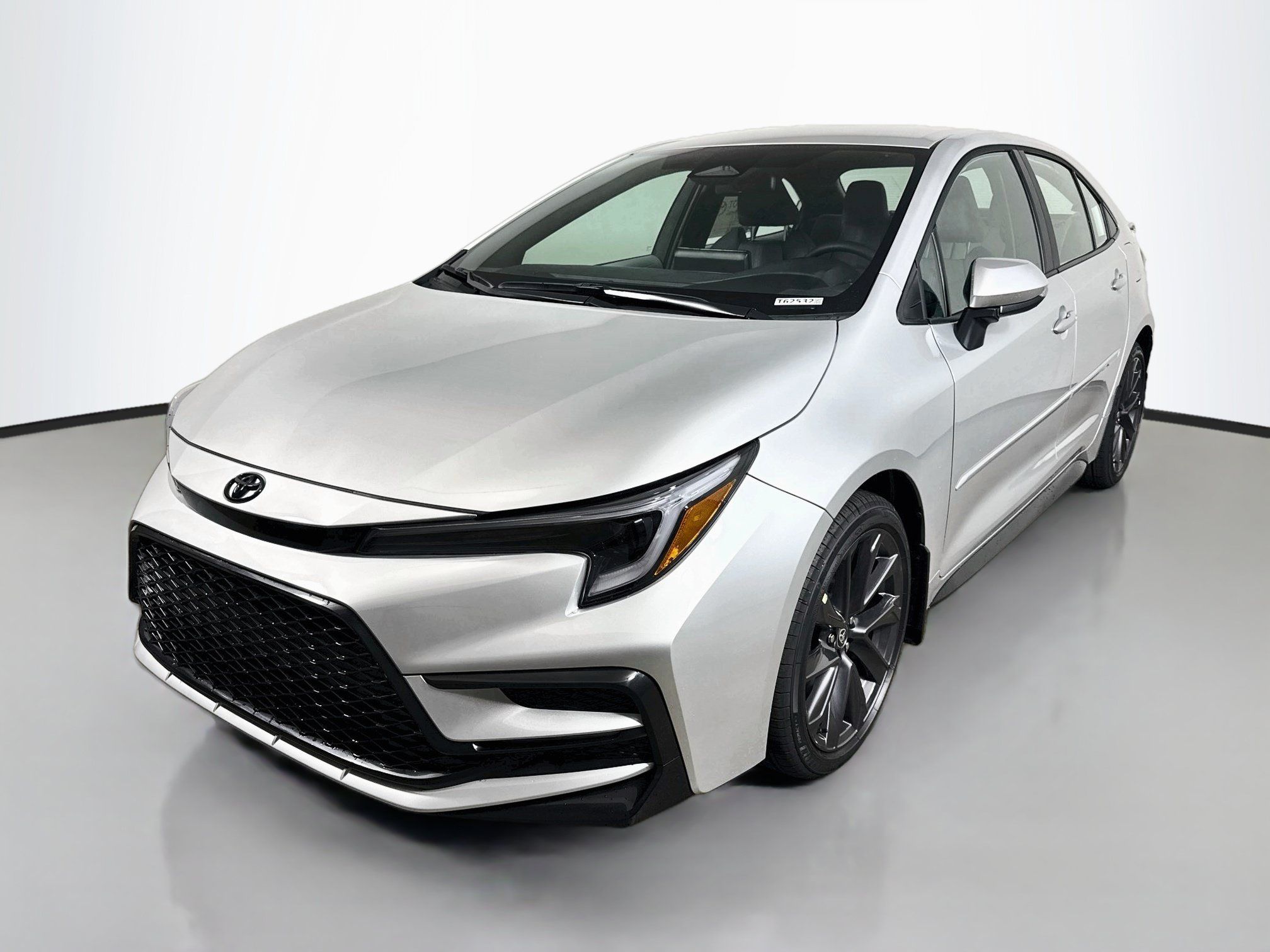 New 2026 Toyota Corolla SE FWD image 3