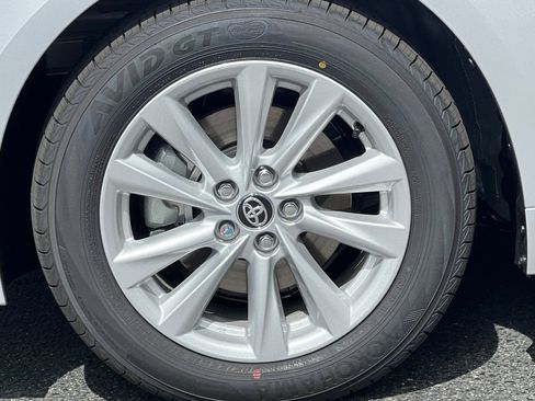 New 2026 Toyota Corolla LE image 32