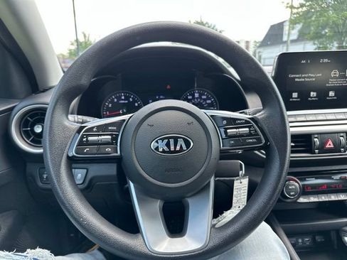Used 2019 Kia Forte LXS FWD image 36