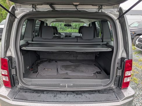 Used 2012 Jeep Liberty Sport w/ Popular Equipment Group AWD/4WD image 12