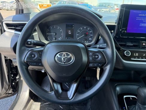 Used 2024 Toyota Corolla LE image 16