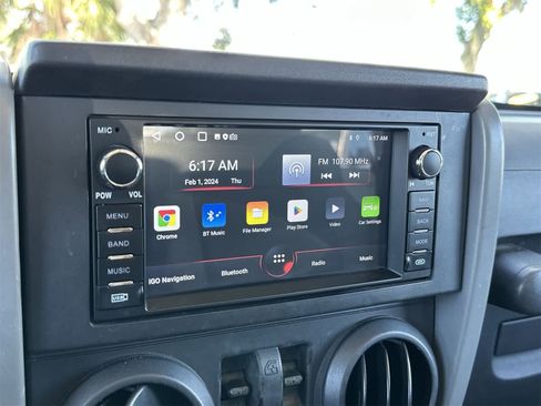 Used 2007 Jeep Wrangler Sahara w/ PWR Convenience Group image 12