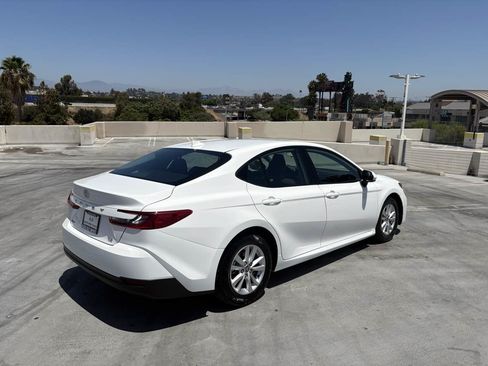 Used 2025 Toyota Camry LE FWD image 35