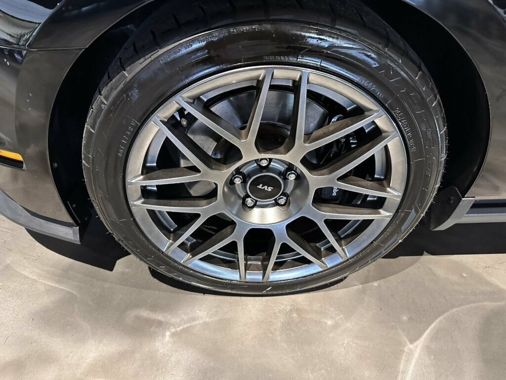 Used 2012 Ford Mustang Shelby GT500 w/ SVT Performance Pkg RWD image 14