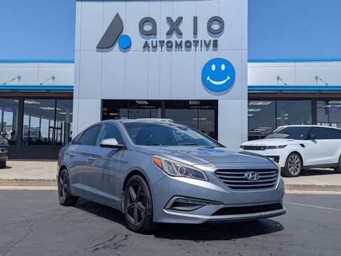 Used 2015 Hyundai Sonata SE w/ Option Group 09 FWD image 1