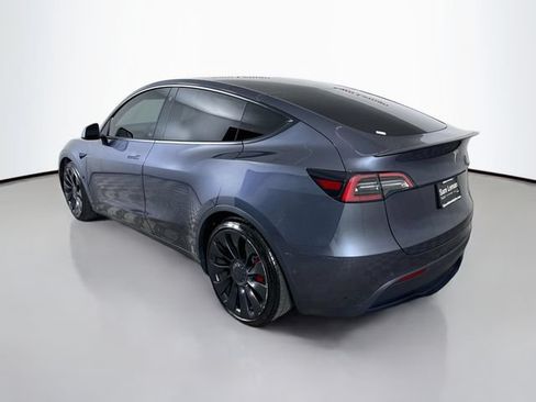 Used 2023 Tesla Model Y Performance AWD/4WD image 5