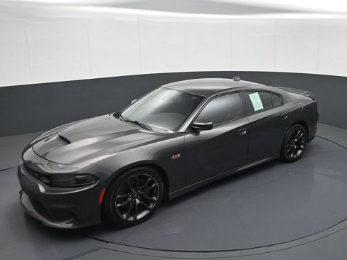 Used 2022 Dodge Charger Scat Pack RWD image 21