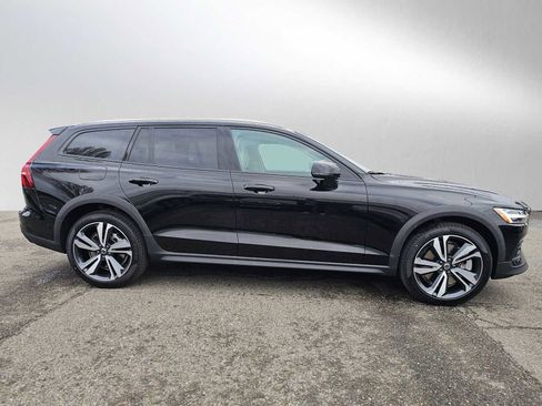 New 2026 Volvo V60 B5 Cross Country Plus w/ Protection Package Premier image 2