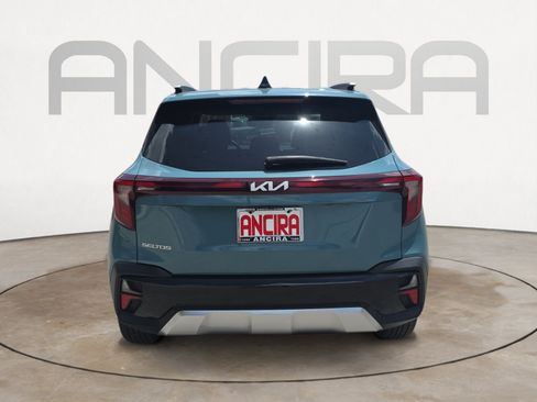 Certified 2024 Kia Seltos EX FWD image 7
