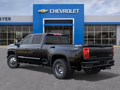 New 2026 Chevrolet Silverado 3500 High Country AWD/4WD image 3