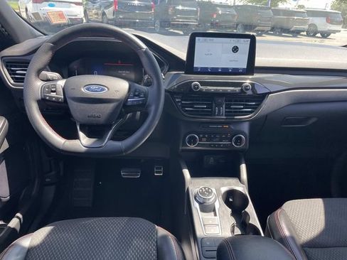 Used 2024 Ford Escape ST-Line AWD/4WD image 14