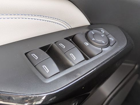 New 2026 Chevrolet Trax LT w/ Driver Confidence Package image 14