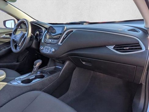 Used 2024 Chevrolet Malibu LT image 20