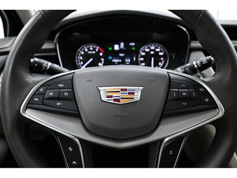 Used 2024 Cadillac XT5 Premium Luxury FWD image 12