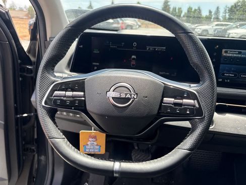 Used 2024 Nissan Ariya FWD image 24