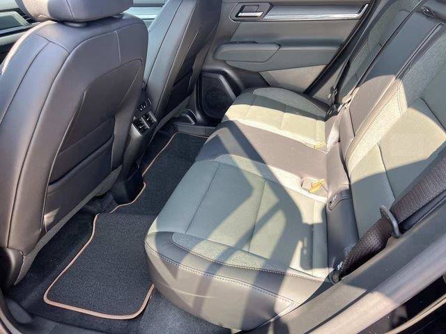 New 2027 GMC Terrain AT4 w/ Convenience Package III AWD/4WD image 11