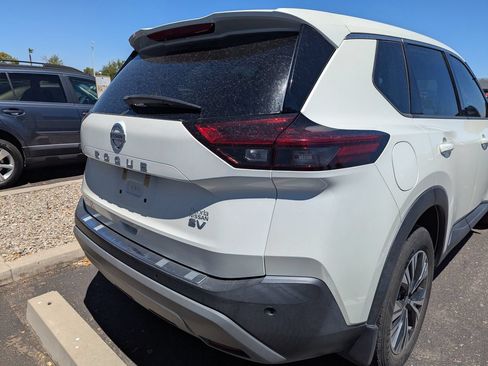 Used 2021 Nissan Rogue SV FWD image 7