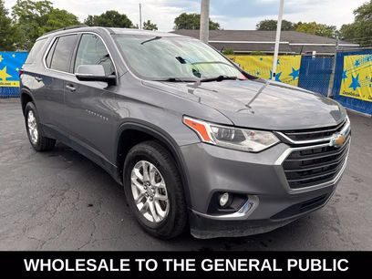 Used 2020 Chevrolet Traverse LT
