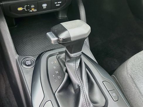 Used 2025 Kia K4 FWD image 24