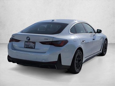 Used 2023 BMW i4 eDrive35 RWD image 5