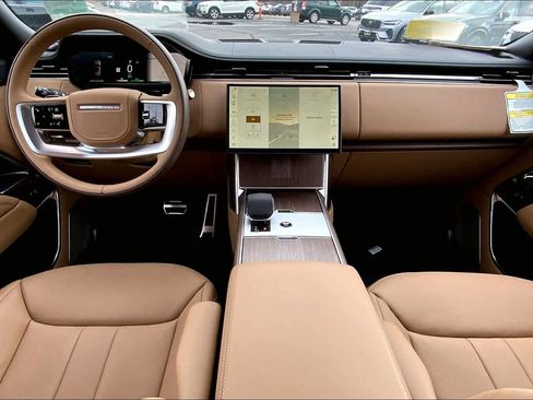 New 2026 Land Rover Range Rover Autobiography AWD/4WD image 7