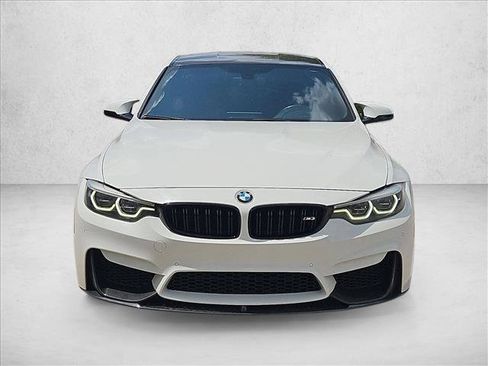 Used 2018 BMW M3 RWD image 2
