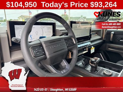 New 2025 GMC Hummer EV 2X w/ LPO, Dark Essentials Package AWD/4WD image 32