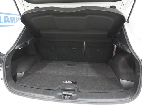 Used 2019 Nissan Rogue Sport SV image 7