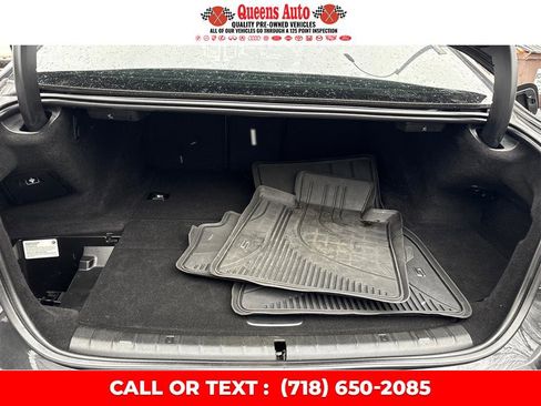 Used 2019 BMW 530e w/ M Sport Package image 14