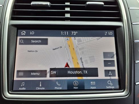 Used 2020 Lincoln Nautilus Reserve w/ Equipment Group 201A FWD image 10