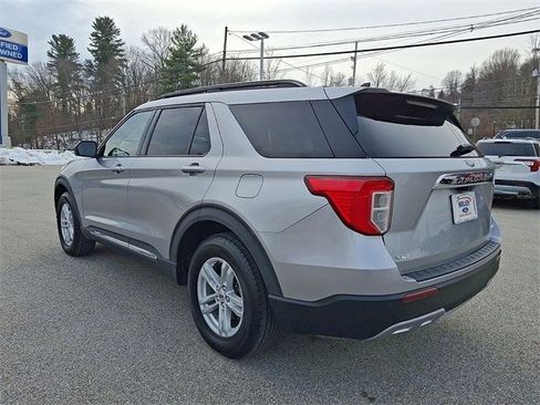 Certified 2021 Ford Explorer XLT w/ Equipment Group 202A image 22