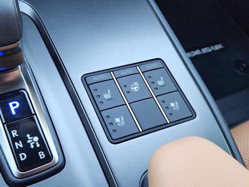 New 2026 Lexus UX 300h FWD image 19