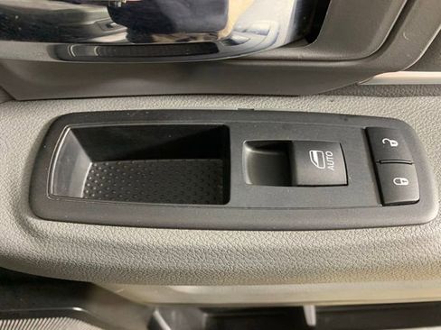 Used 2017 RAM 1500 Big Horn image 32