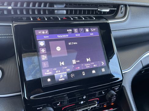 New 2026 Jeep Grand Cherokee L 4WD image 21