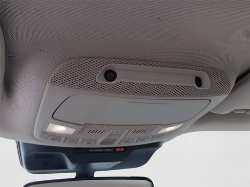 Used 2023 Ford Expedition XLT RWD image 19