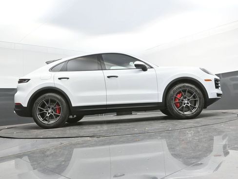 New 2025 Porsche Cayenne S image 45