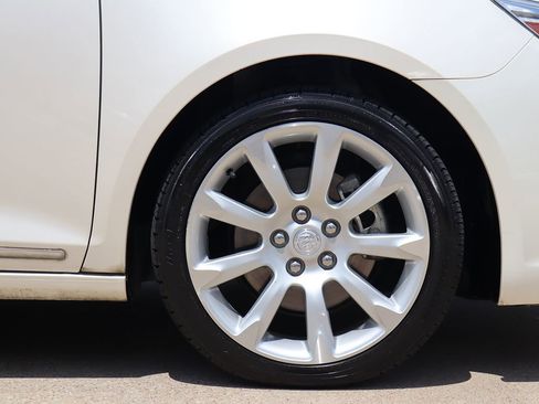 Used 2012 Buick LaCrosse Touring image 38