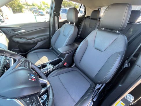 Used 2025 Buick Encore GX Preferred FWD image 35