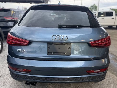 Used 2018 Audi Q3 2.0T Premium FWD image 5