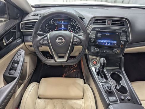 Used 2023 Nissan Maxima Platinum w/ Sport Mat Group image 7