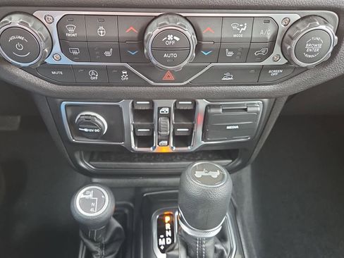 New 2026 Jeep Wrangler Sport S image 19