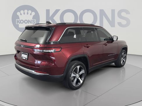 Used 2023 Jeep Grand Cherokee 4WD 4xe w/ Luxury Tech Group II image 7