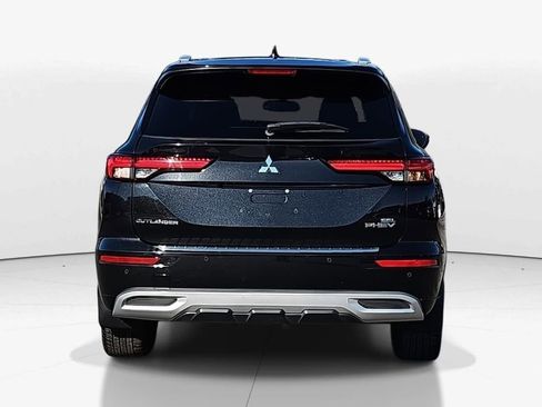 Used 2023 Mitsubishi Outlander SEL image 6