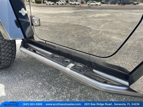 Used 2015 Jeep Wrangler Sport image 15