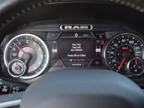 Used 2020 RAM 1500 Laramie RWD image 9