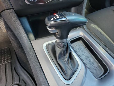 Used 2023 Dodge Charger SXT image 14