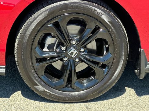 Certified 2025 Honda Accord SE image 25