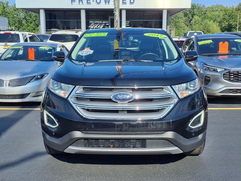 Used 2017 Ford Edge Titanium w/ Equipment Group 302A FWD image 27