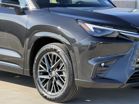 New 2026 Lexus TX 350 AWD image 4